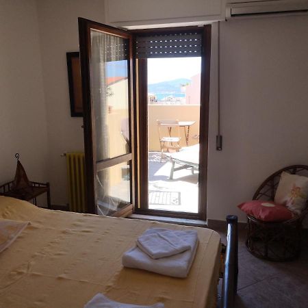 B&B La Terrazza Alghero Luaran gambar